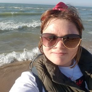 Meet your Posher, Alise